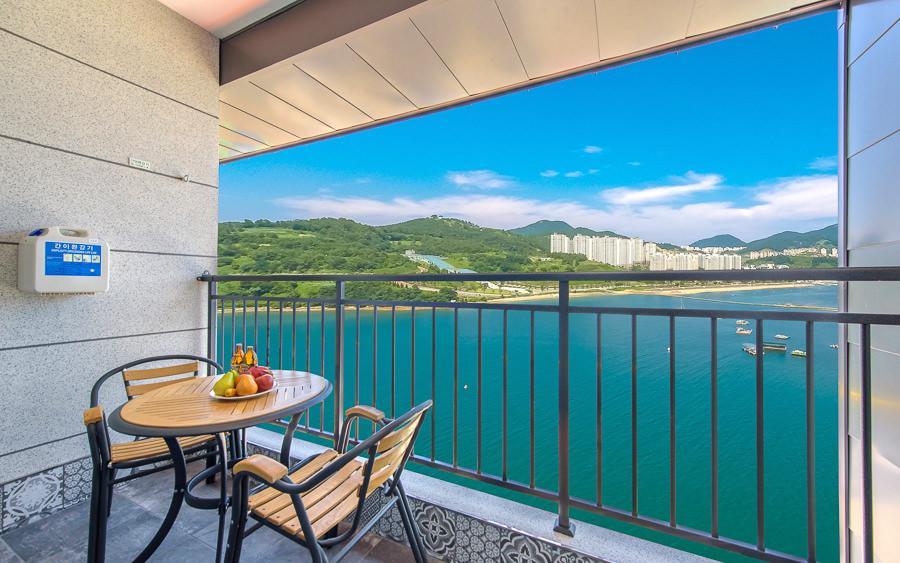 Onda D'Oro Hostel Yeosu Exterior photo